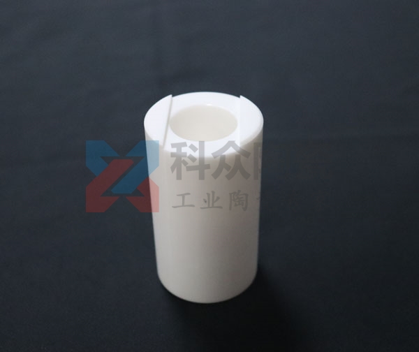 高鋁陶瓷耐磨管是什么？它的優點在哪？